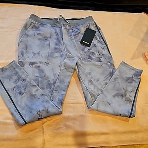 Lululemon men's textured tech pants